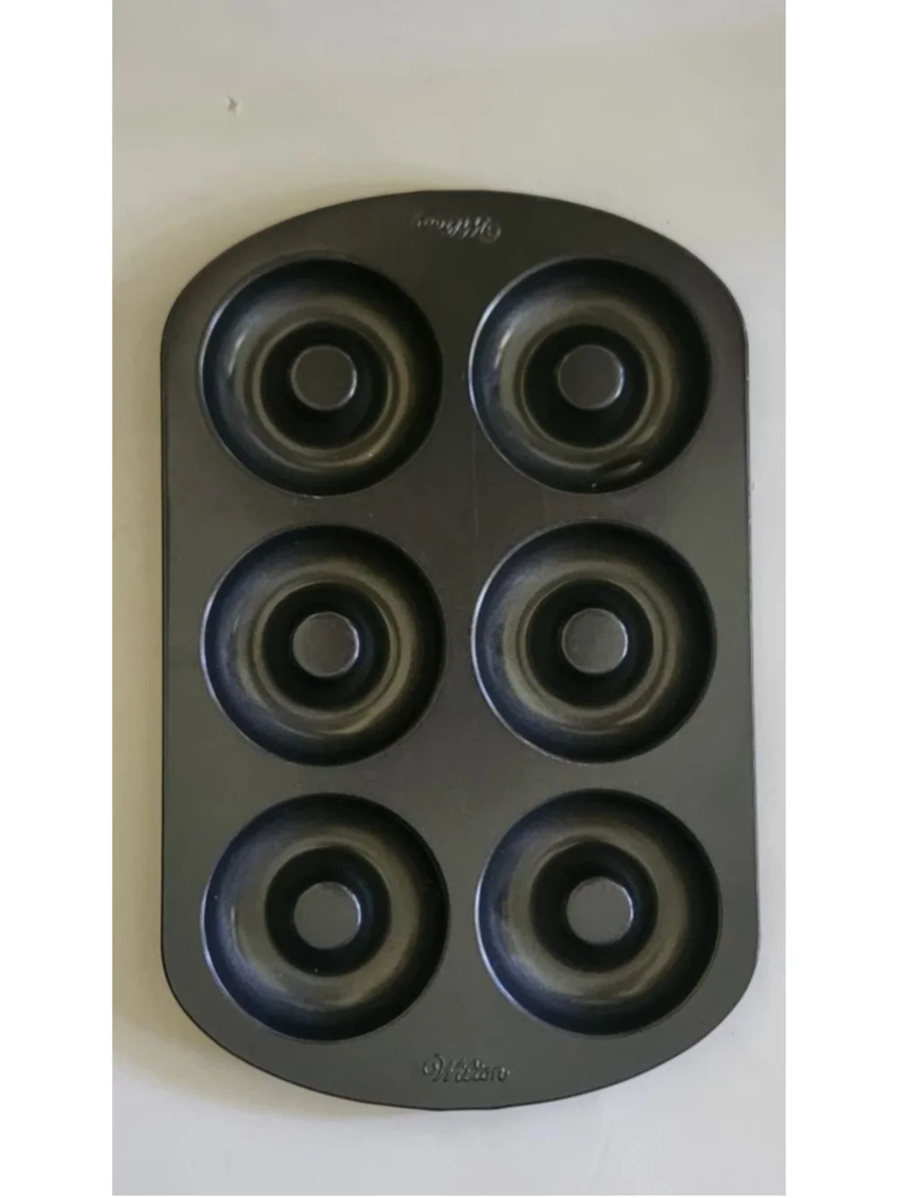Wilton 6-Cavity Nonstick Donut Pan New Never Used Doughnut Baking Pan Bakeware